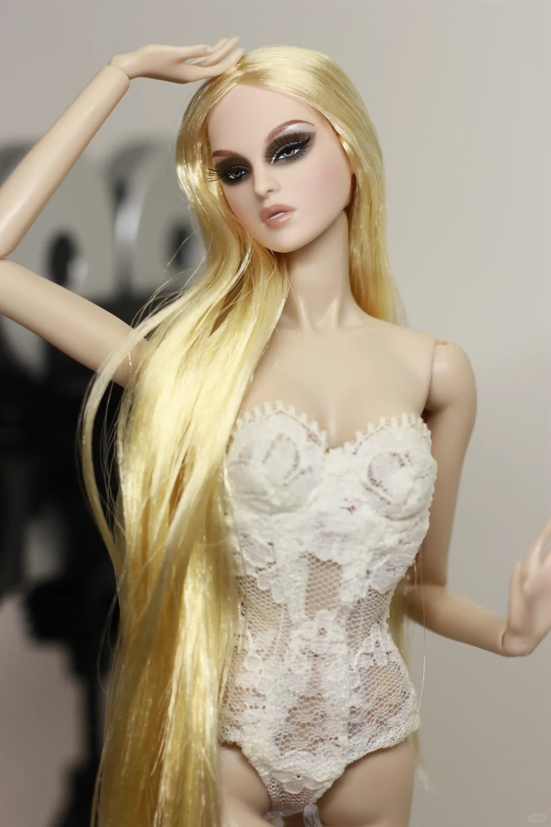 Jessica blonde